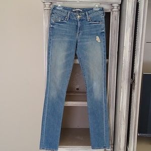 Vince Distressed Jeans